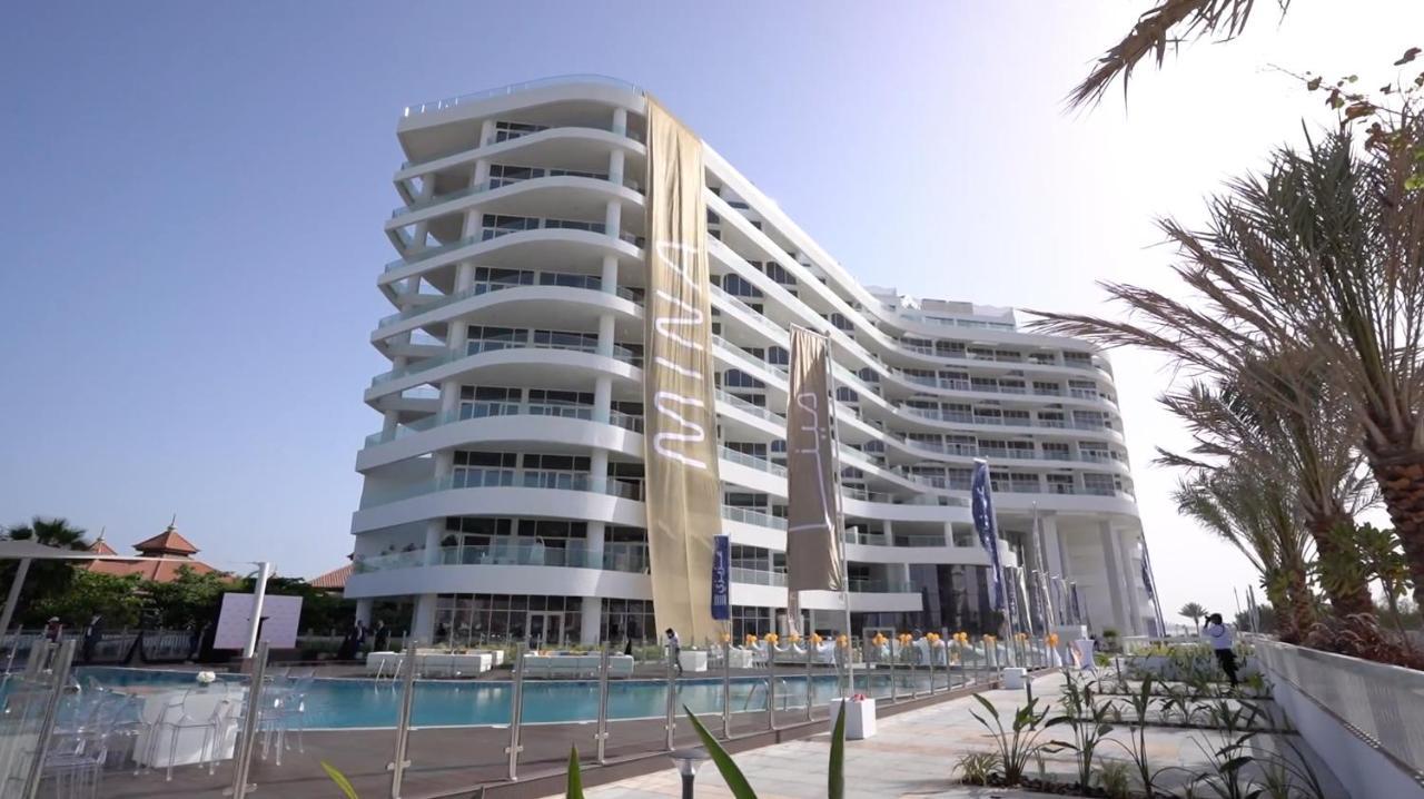 Azizi Mina The Palm, Free Beach And Pool Access Dubai Exterior photo